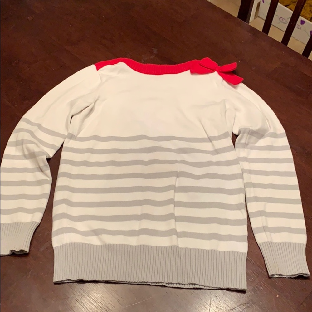 Girls sz 10/12 grey & cream stripe w/ red bow